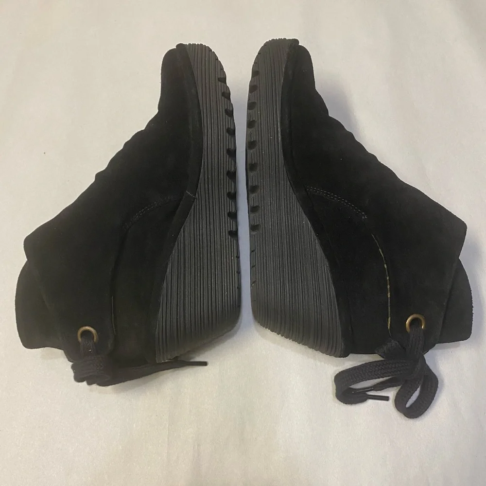Fly London Women’s Yebi Wedge Ankle Boots Size US 6-6.5 Black Suede Round Toe